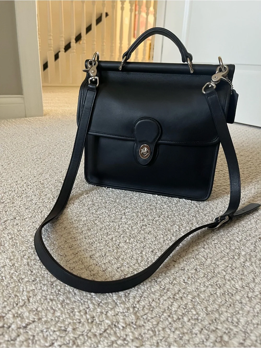 Coach Willis Black Vintage Bag - Picture 1 of 10
